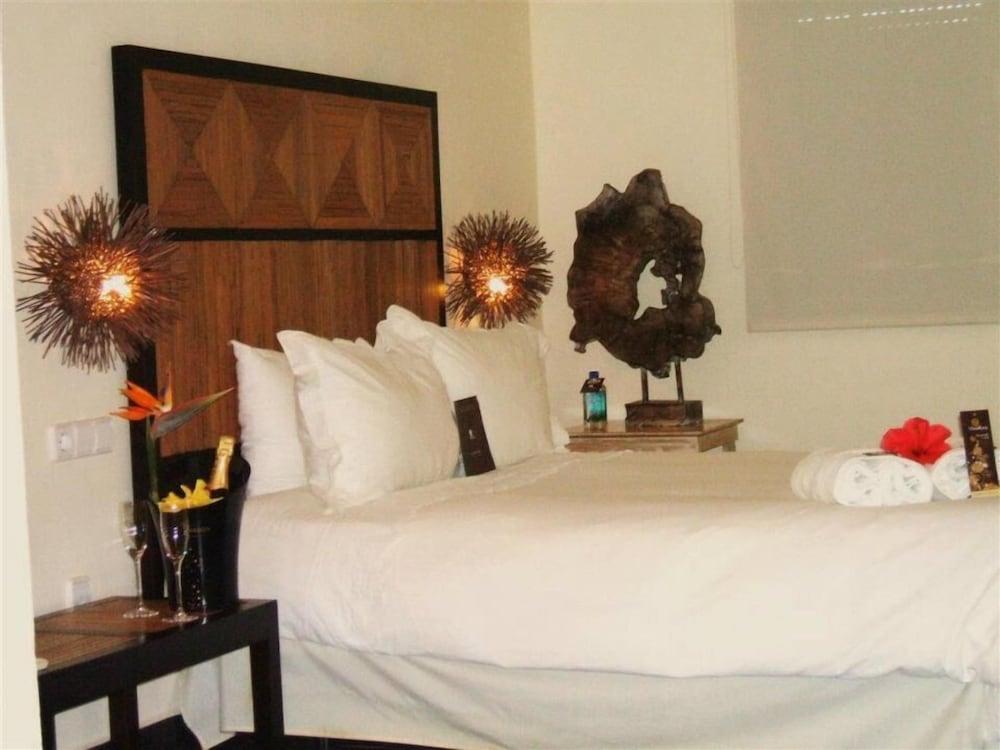 Hotel Boutique Varadero Захара де лос Атунес Екстериор снимка