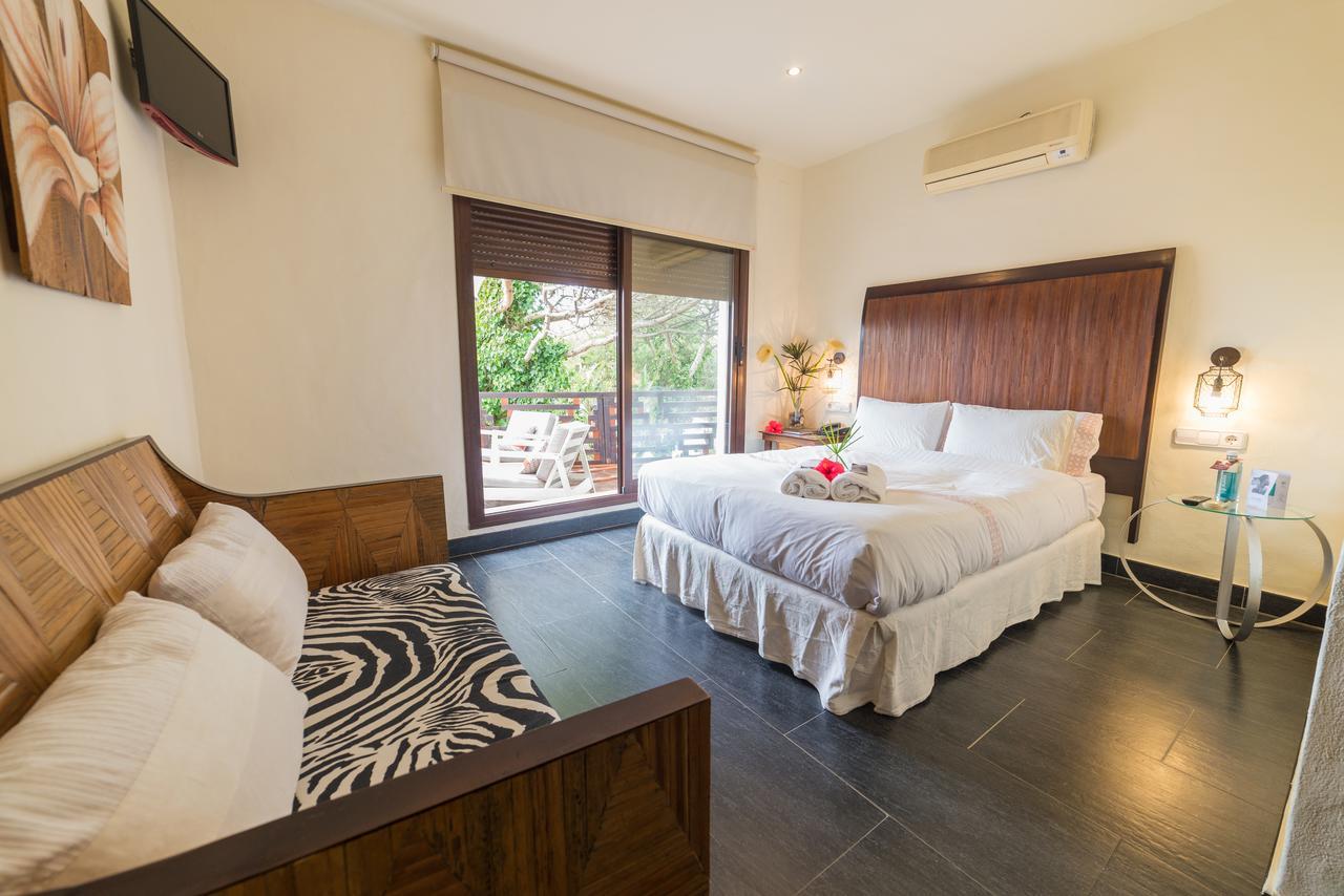 Hotel Boutique Varadero Захара де лос Атунес Екстериор снимка